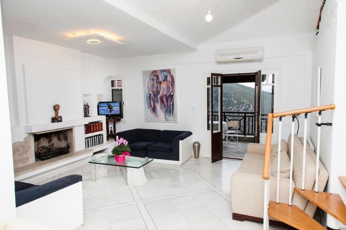 Apollon Stone Villa In Delphi With Breathtaking Views Экстерьер фото